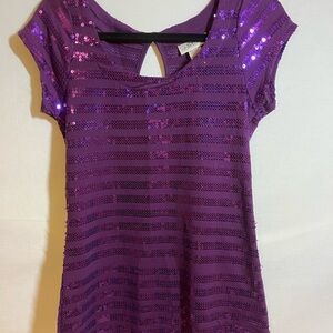 Women's sexy sequin tee in vibrant purple size M, stretchy, statement top